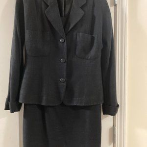 Jones New York dress/jacket suit